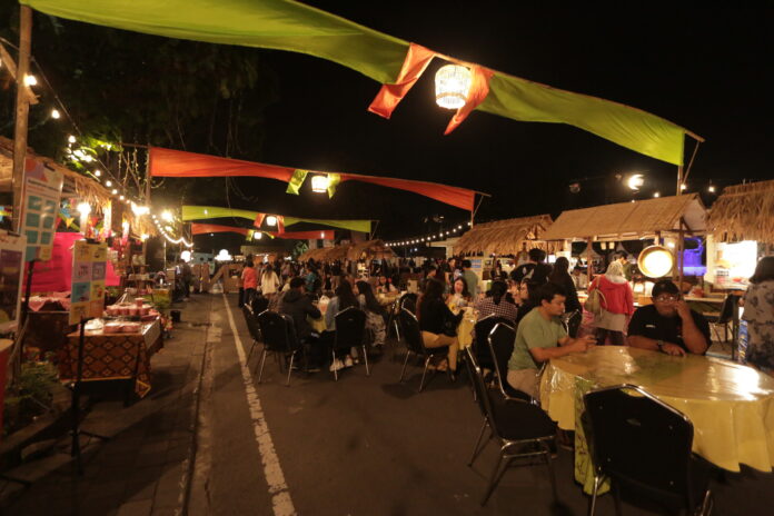Masuk Event Unggulan KEN 2025, Tong Tong Night Market Usung Misi Diplomasi Budaya (foto : ist)